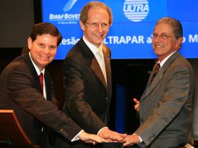 ULTRAPAR adquire rede de drogarias EXTRAFARMA.