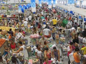 A recusa de venda e a limitação de produtos por consumidor: É possível recusar a venda mesmo havendo o produto em estoque?